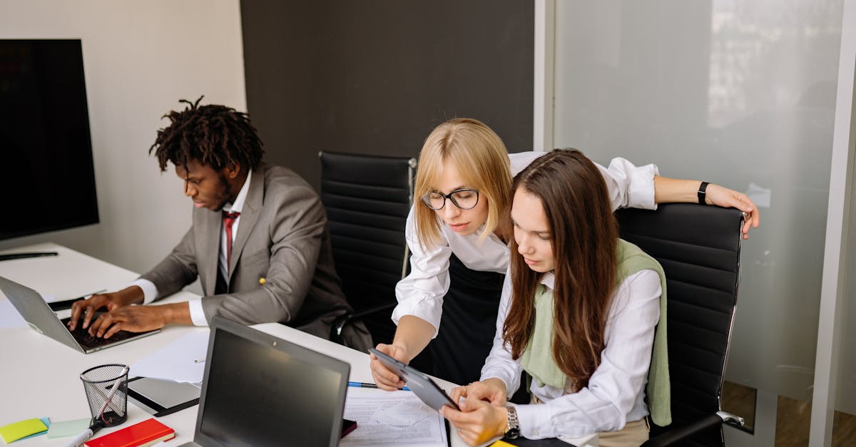 稳定的双语服务团队上家:网上定制服务平台开户