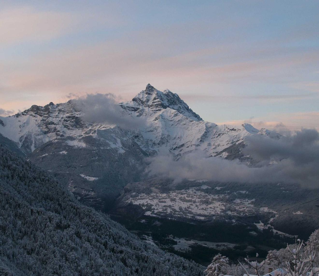 简信实名账号:实名账号与个人信息安全